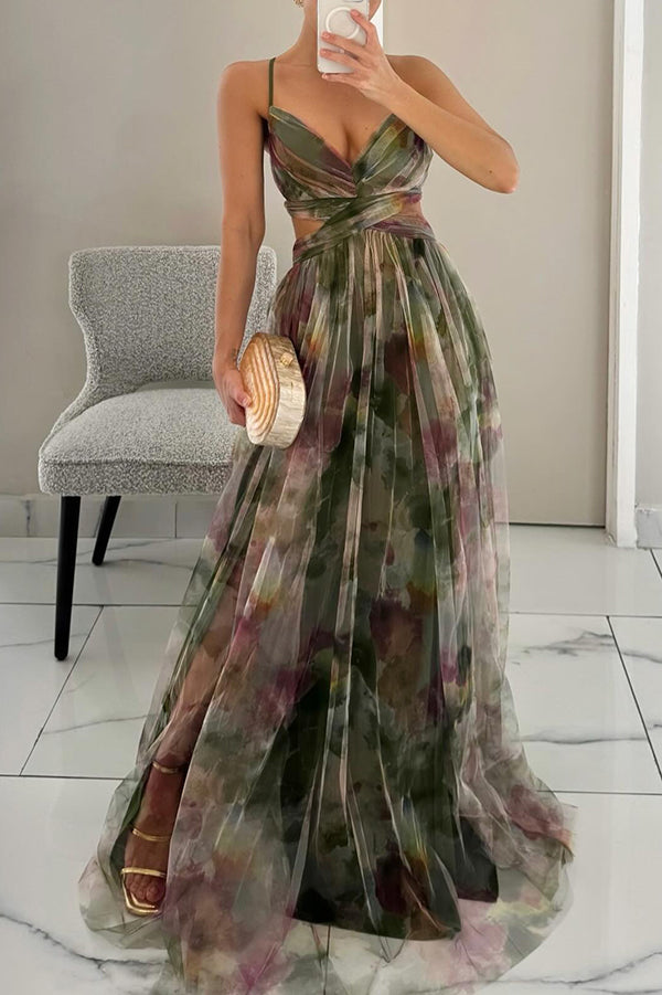 Giselle förtrollande långklänning med blommigt tryck