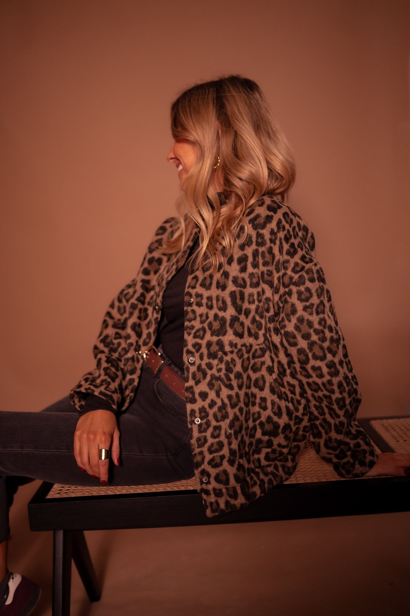 Luna trendig jacka med leopardmönster